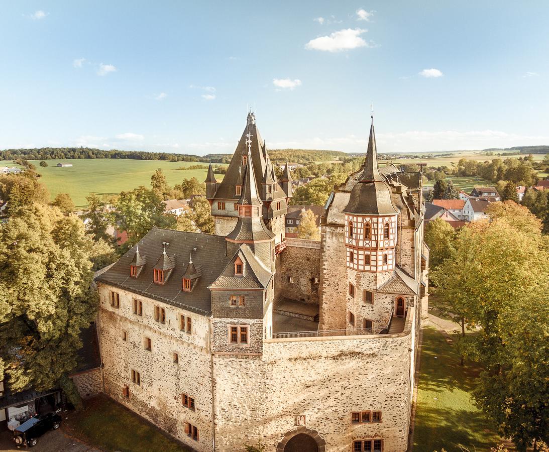 Hotel Schloss Romrod Екстериор снимка
